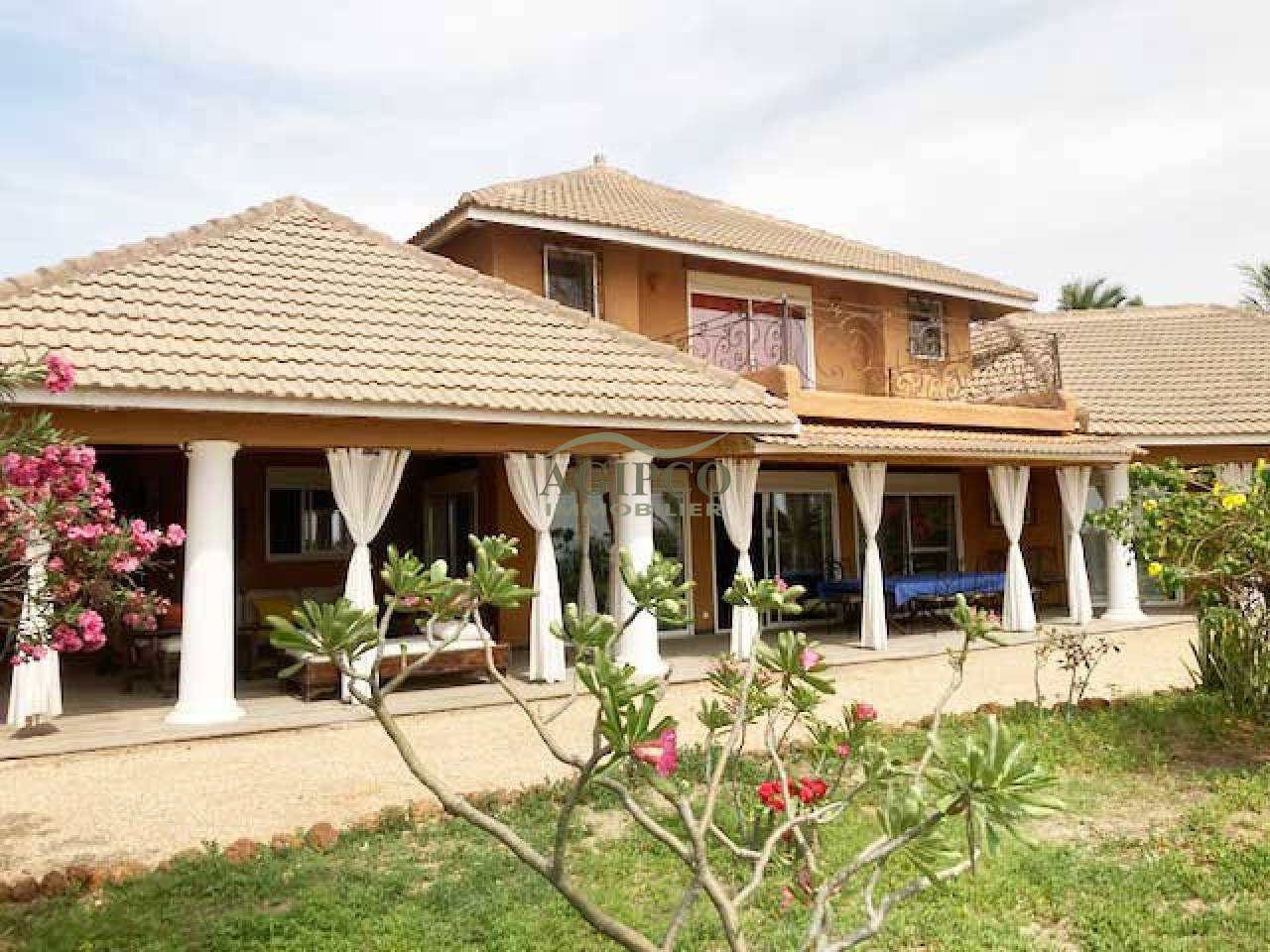 Image de l'annonce VILLA BORD DE MER