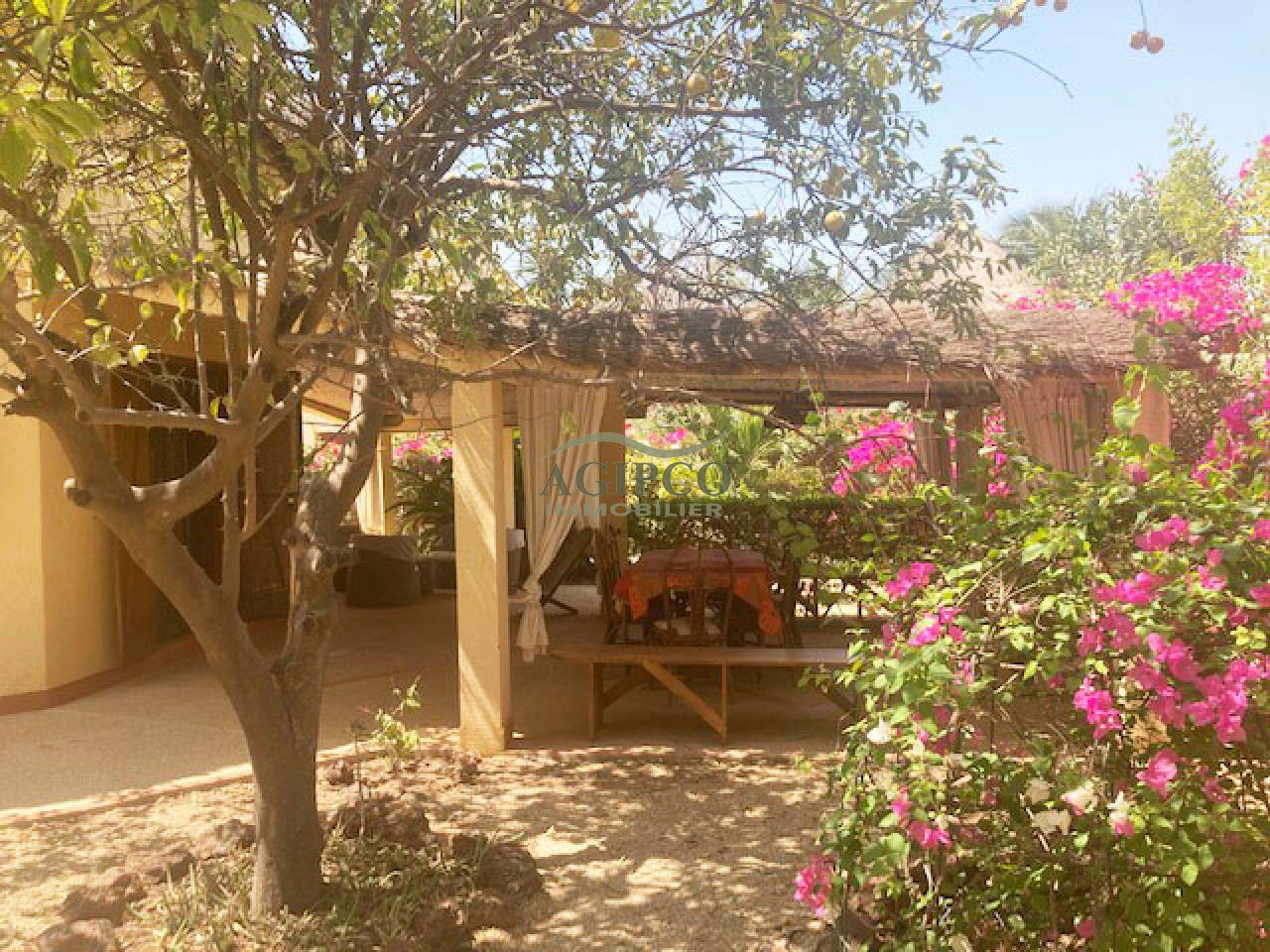 LOCATION ANNUELLE A SALY