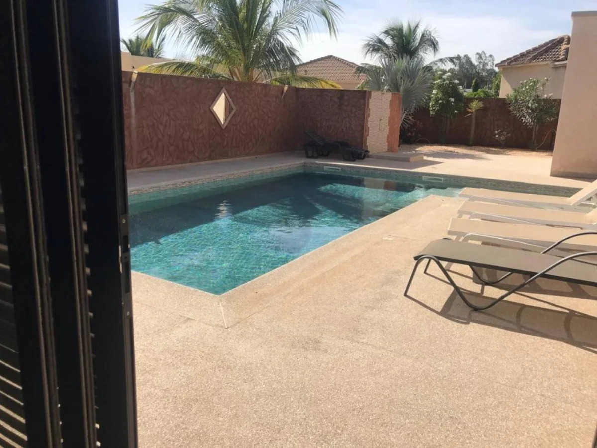 Villa à SALY en vente