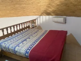 Villa au coeur de Saly ,
location semi- meublée et équipée