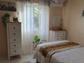 Magnifique villa meublée en Résidence avec piscine commune,