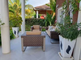Magnifique villa meublée en Résidence avec piscine commune,