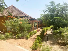 Villa à louer à Ngaparou derrière la Gendarmerie ,