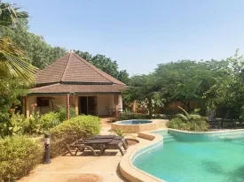 Villa à louer à Ngaparou derrière la Gendarmerie ,