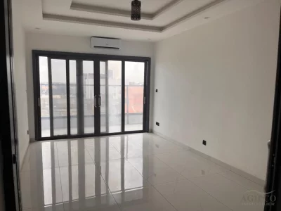 APPARTEMENT NON MEUBLÉ 