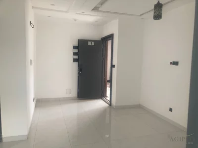 APPARTEMENT NON MEUBLÉ 