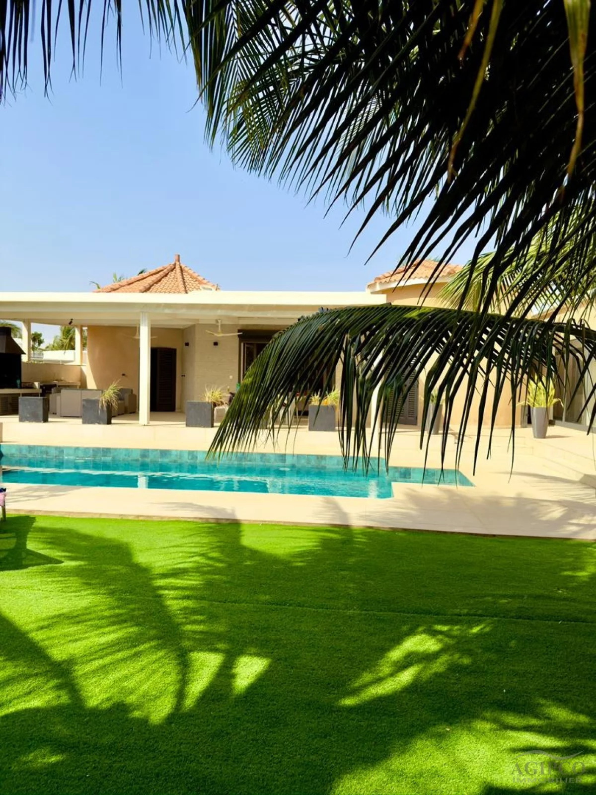 Villa à NGAPAROU à louer