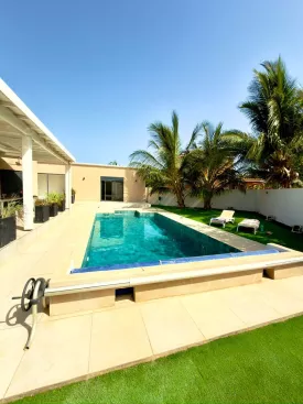 Villa à NGAPAROU à louer - Photo 1