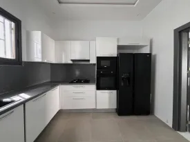 Villa à louer - Somone
Quartier calme à 200 m du chateau chat'eau d'eau