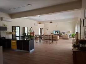 Magnifique villa ,spacieuse et décorée avec goût