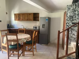 Charmante petite villa propre et en excellent état