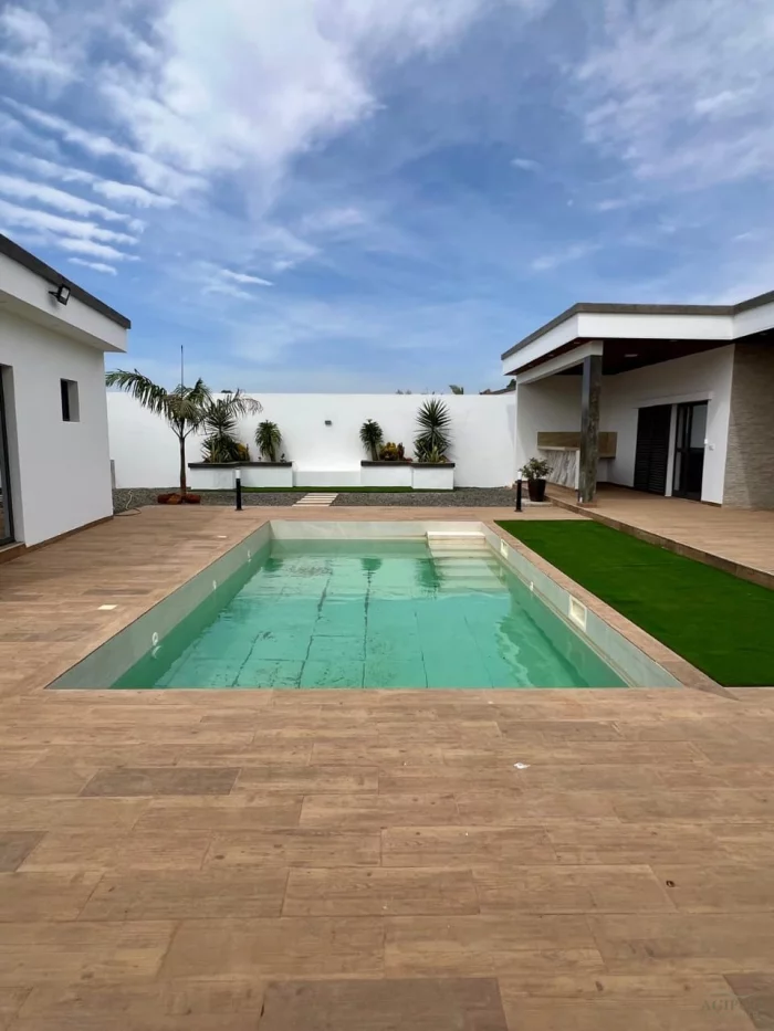 Villa à NGUERIGNE en vente