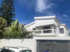 Villa non meublée à vendre à Saly - Quartier résidentiel
