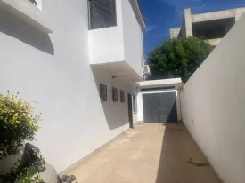 Villa non meublée à vendre à Saly - Quartier résidentiel