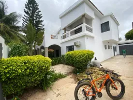 Villa non meublée à vendre à Saly - Quartier résidentiel